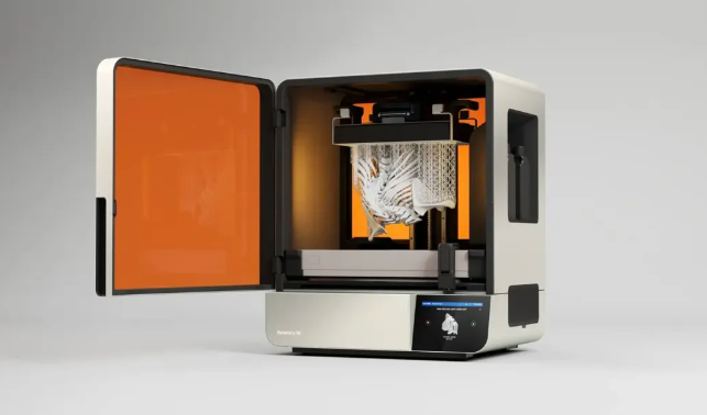 Formlabs同步推出：用于医疗应用的Form 4BL