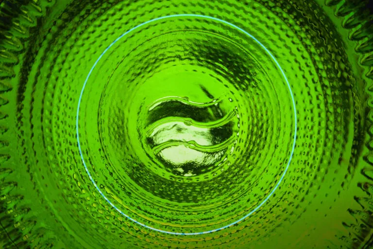 当今不同行业如何采用循环经济实践