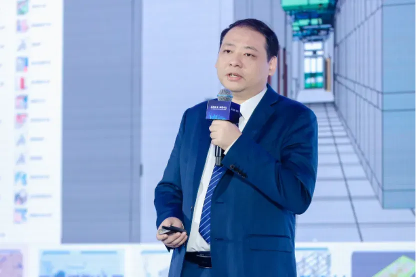 张慎  中达数字技术（湖北）有限公司董事长