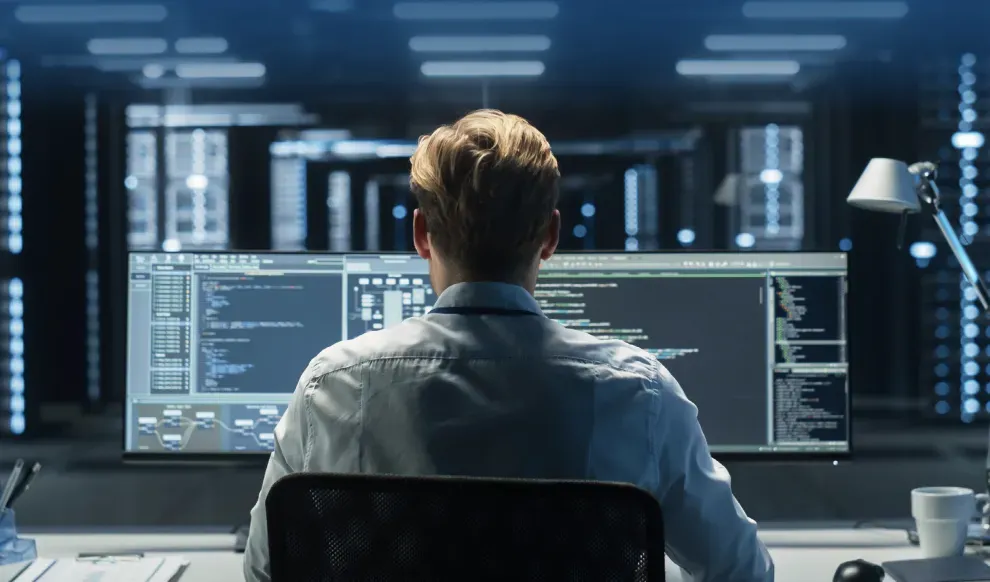 当IT遇见OT，制造业的未来被重新定义