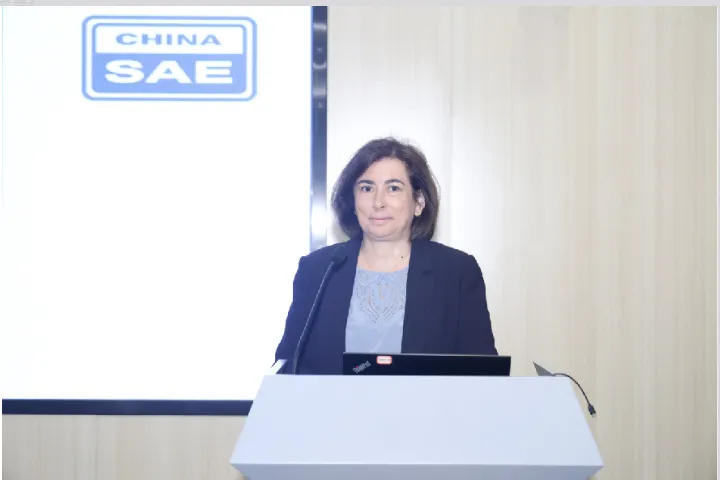 Laurence MONTANARI女士致辞 Laurence MONTANARI女士致辞