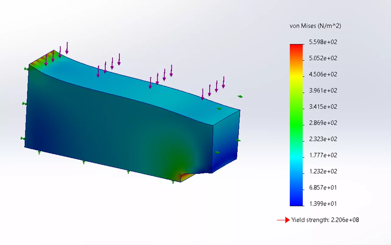 对算例进行网格划分并运行求解