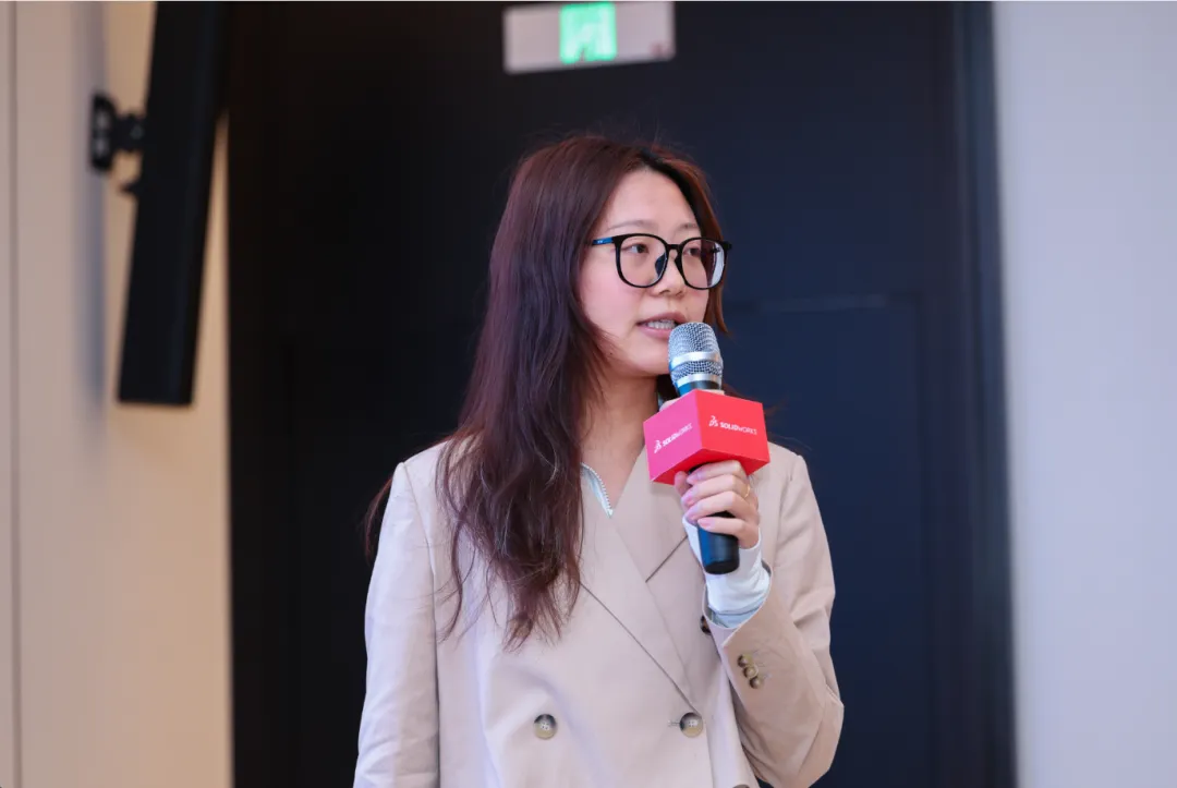 中国惠普高级计算解决方案部商务拓展经理张丁元