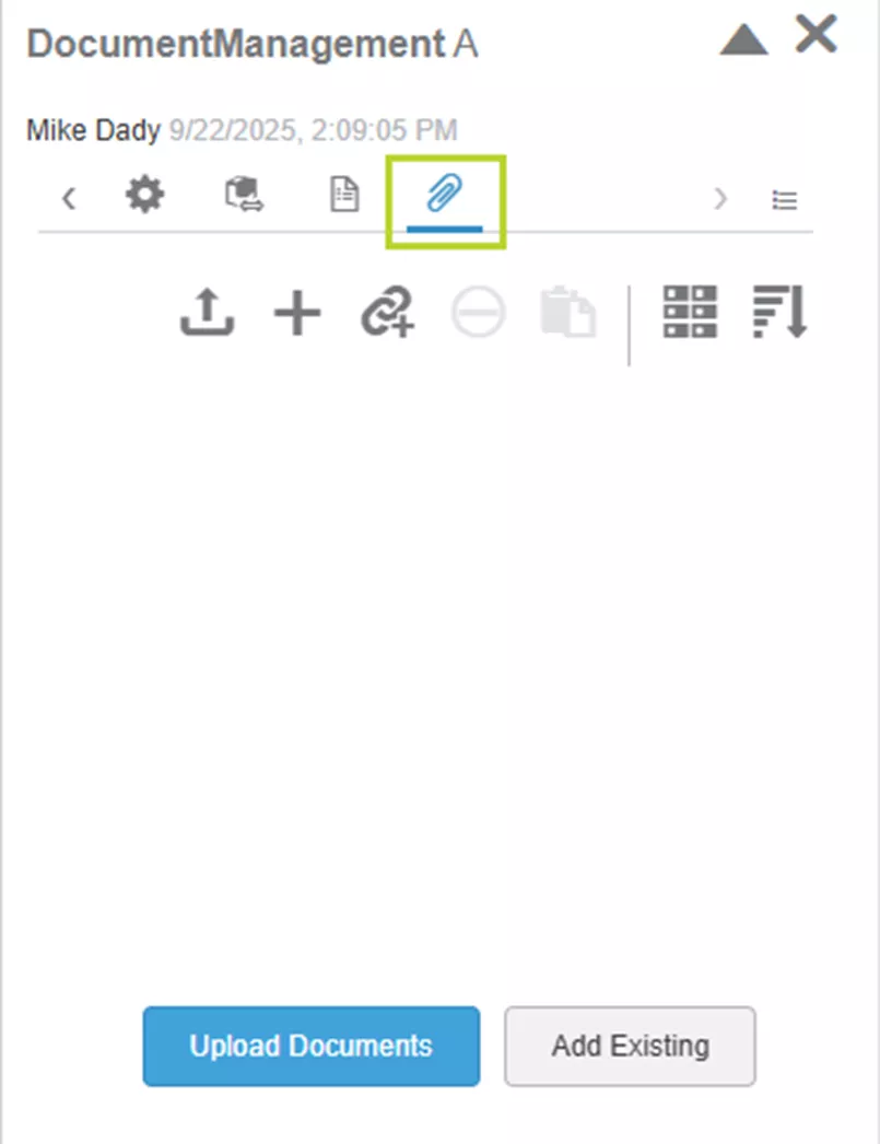 在信息面板中单击附件图标，既可从本地驱动器上传文档，也可从协作空间添加现有文件。