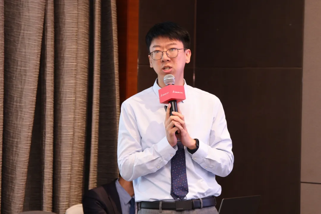达索系统专业客户事业部仿真产品技术顾问刘敦远 达索系统专业客户事业部仿真产品技术顾问刘敦远