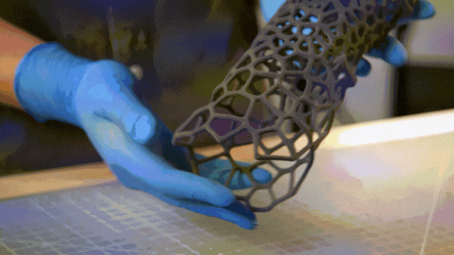 Formlabs 3D打印材料Nylon 12 | 兼顾强度、精度与稳定性的均衡
