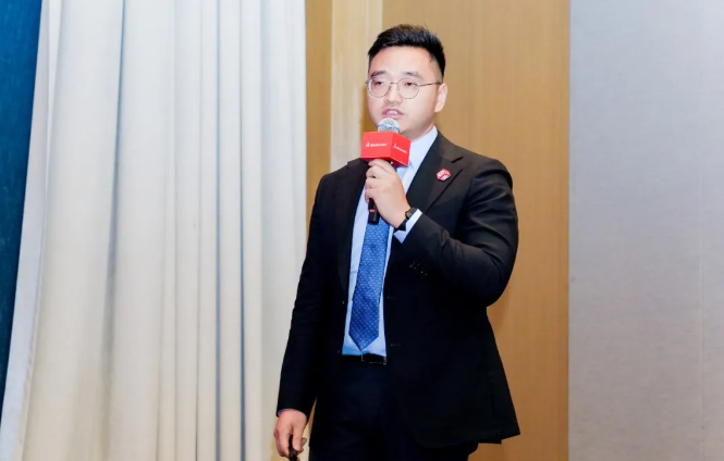 达索系统专业客户事业部电气产品技术顾问 林立亚 达索系统专业客户事业部电气产品技术顾问 林立亚