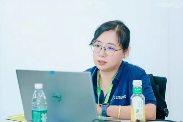 达索系统SIMULIA电磁高级技术经理王洁羽 达索系统SIMULIA电磁高级技术经理王洁羽