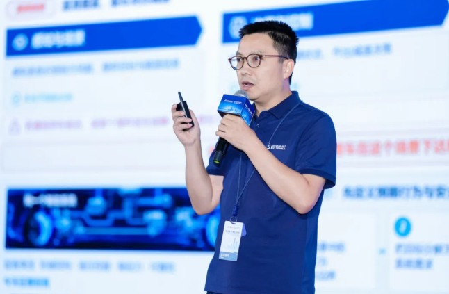 达索系统高科技行业技术总监 吴端兴